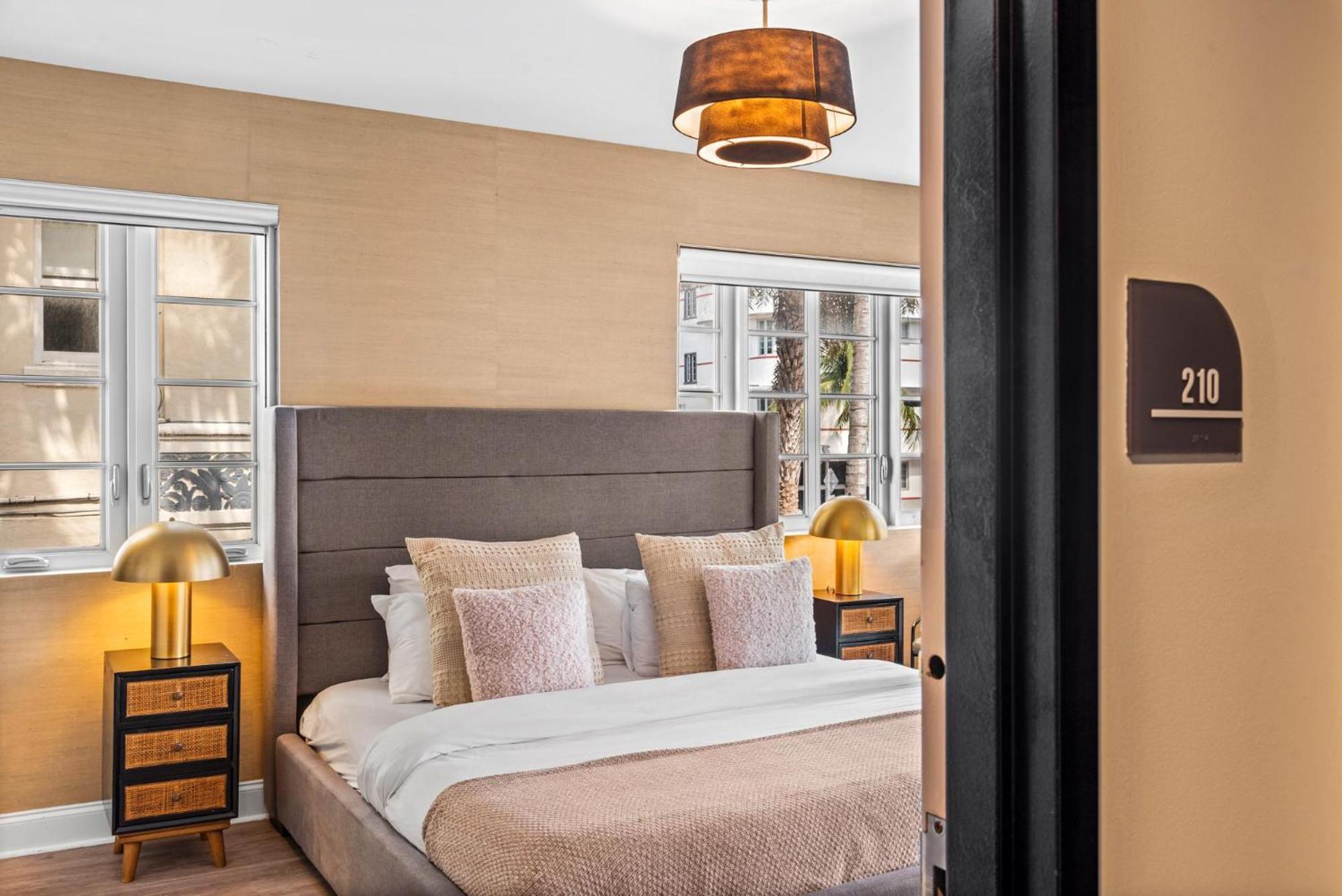 Luxuri Suites Майами-Бич Экстерьер фото